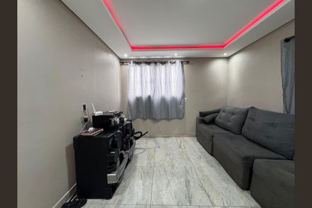 Casa à venda com 140m², 2 quartos e 4 vagas Casa à venda com 140m², 2 quartos e 4 vagasSala