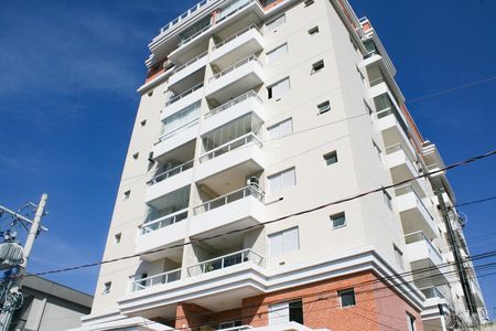 Apartamento para alugar com 58m², 2 quartos e 1 vagaFachada