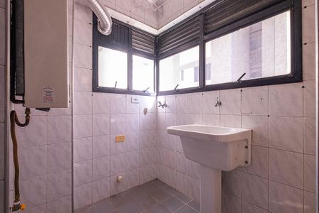 Apartamento à venda com 68m², 2 quartos e 2 vagasÁrea de Serviço