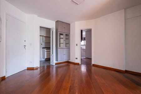 Apartamento à venda com 68m², 2 quartos e 2 vagasSala
