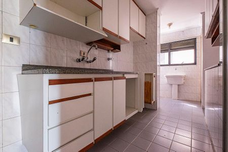 Apartamento à venda com 68m², 2 quartos e 2 vagasCozinha