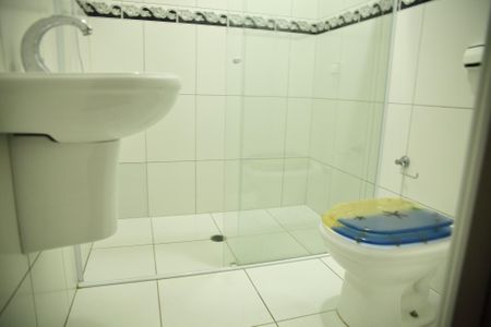 Casa à venda com 246m², 3 quartos e 1 vagaBanheiro Social 2