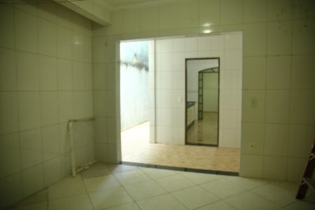 Casa à venda com 246m², 3 quartos e 1 vagaÁrea de Serviço