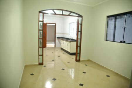 Casa à venda com 246m², 3 quartos e 1 vagaCopa