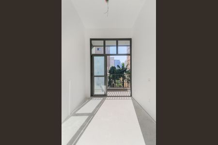 Apartamento à venda com 32m², 1 quarto e sem vaga Apartamento à venda com 32m², 1 quarto e sem vagaSala