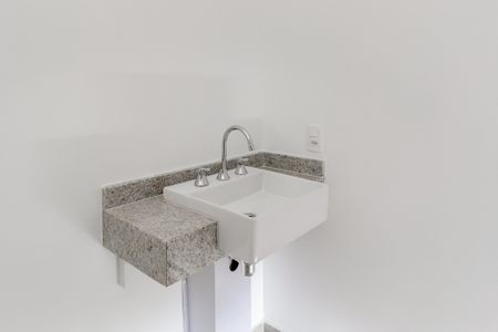 Apartamento à venda com 32m², 1 quarto e sem vaga Apartamento à venda com 32m², 1 quarto e sem vagaBanheiro da Suíte