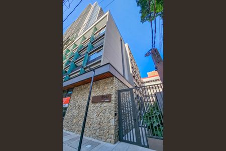 Apartamento à venda com 32m², 1 quarto e sem vaga Apartamento à venda com 32m², 1 quarto e sem vagaFachada