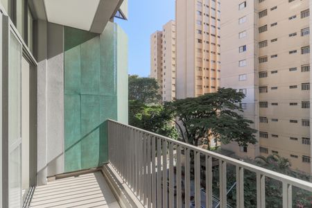 Apartamento à venda com 32m², 1 quarto e sem vaga Apartamento à venda com 32m², 1 quarto e sem vagaVaranda Suíte