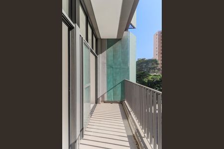 Apartamento à venda com 32m², 1 quarto e sem vaga Apartamento à venda com 32m², 1 quarto e sem vagaVaranda Suíte