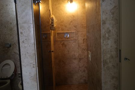 Apartamento à venda com 411m², 7 quartos e 3 vagasBanheiro Suíte 3