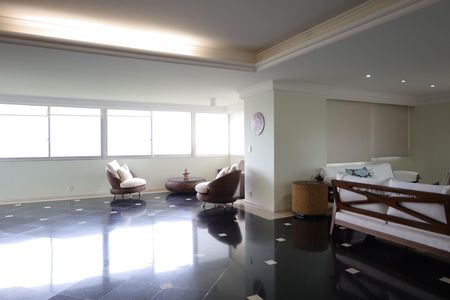 Apartamento à venda com 411m², 7 quartos e 3 vagasSala