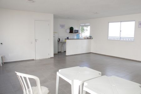 Casa de condomínio para alugar com 43m², 2 quartos e 1 vagaÁrea comum - Salão de festas