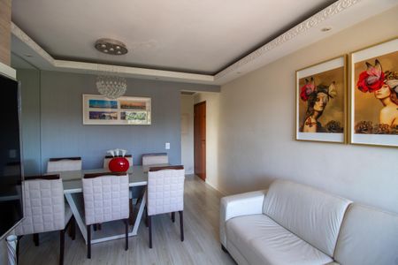 Apartamento à venda com 72m², 2 quartos e 2 vagasSala