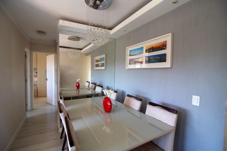 Apartamento à venda com 72m², 2 quartos e 2 vagasSala