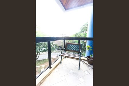 Apartamento à venda com 106m², 2 quartos e 2 vagasVaranda