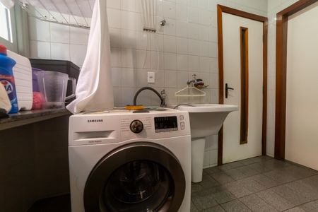 Apartamento à venda com 118m², 4 quartos e 2 vagasÁrea de Serviço