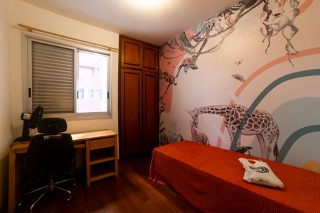 Apartamento à venda com 118m², 4 quartos e 2 vagasQuarto 3