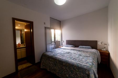 Apartamento à venda com 118m², 4 quartos e 2 vagasSuíte