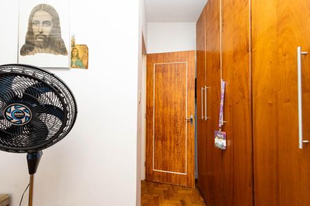 Apartamento à venda com 107m², 3 quartos e 1 vaga Apartamento à venda com 107m², 3 quartos e 1 vagaQuarto 1