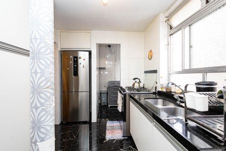 Apartamento à venda com 107m², 3 quartos e 1 vaga Apartamento à venda com 107m², 3 quartos e 1 vagaCozinha