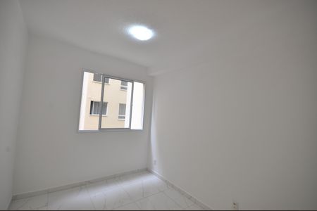 Apartamento à venda com 42m², 2 quartos e 1 vagaQuarto 2