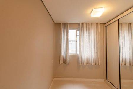 Apartamento para alugar com 50m², 2 quartos e 1 vaga Apartamento para alugar com 50m², 2 quartos e 1 vagaQuarto 2