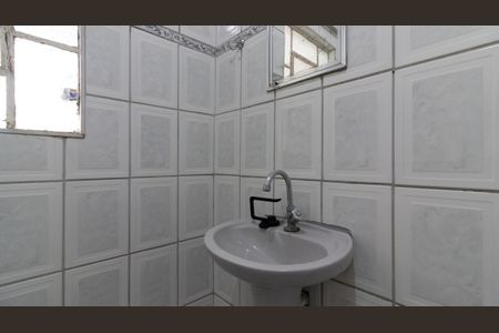 Casa à venda com 77m², 2 quartos e sem vagaBanheiro