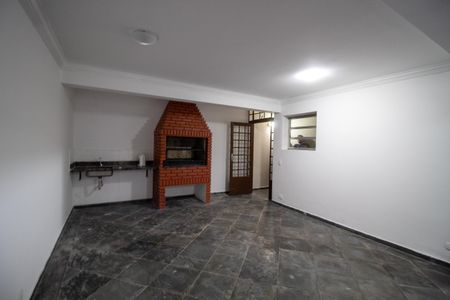 Casa para alugar com 200m², 3 quartos e 2 vagasÁrea comum
