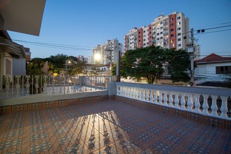 Casa para alugar com 200m², 3 quartos e 2 vagasVaranda Suíte 