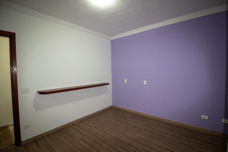 Casa para alugar com 200m², 3 quartos e 2 vagasSuíte 