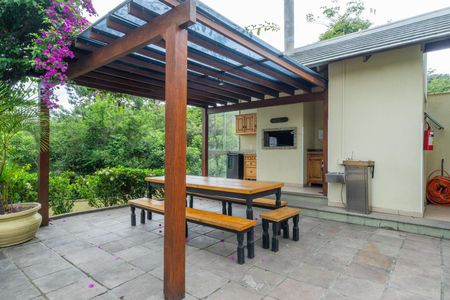 Casa de condomínio à venda com 177m², 3 quartos e 2 vagas Casa de condomínio à venda com 177m², 3 quartos e 2 vagasÁrea comum - Churrasqueira