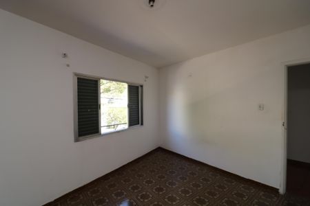 Casa para alugar com 220m², 2 quartos e 4 vagasQuarto