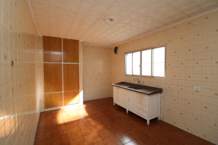 Casa para alugar com 220m², 2 quartos e 4 vagasCozinha