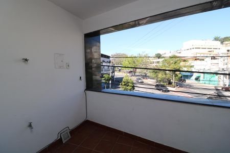 Casa para alugar com 220m², 2 quartos e 4 vagasVaranda da Sala