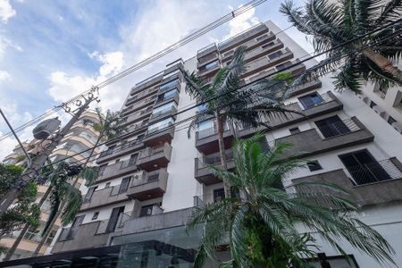 Apartamento à venda com 106m², 2 quartos e 2 vagasFachada