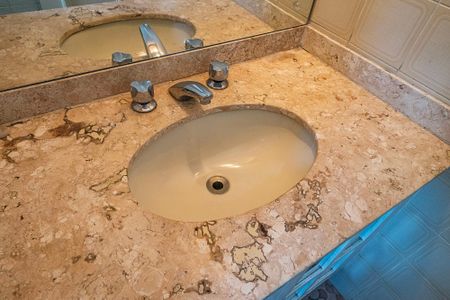 Apartamento à venda com 106m², 2 quartos e 2 vagasBanheiro