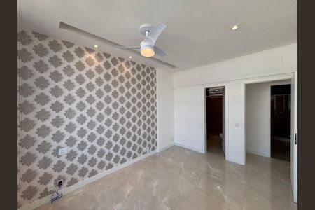 Apartamento à venda com 130m², 3 quartos e 1 vagaSuíte 1
