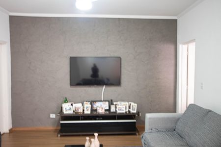 Casa à venda com 220m², 5 quartos e 6 vagasSala