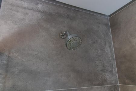 Casa de condomínio para alugar com 300m², 3 quartos e 2 vagasBanheiro da Suíte 1