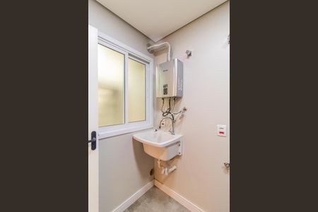 Casa de condomínio para alugar com 300m², 3 quartos e 2 vagasÁrea de Serviço