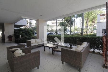 Apartamento à venda com 68m², 2 quartos e 1 vagaÁrea comum