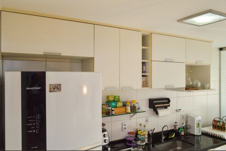 Apartamento à venda com 68m², 2 quartos e 1 vagaCozinha