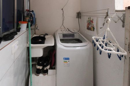 Casa à venda com 215m², 6 quartos e 1 vagaÁrea de Serviço