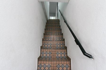 Casa à venda com 215m², 6 quartos e 1 vagaEscada