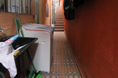 Casa à venda com 215m², 6 quartos e 1 vagaÁrea de Serviço