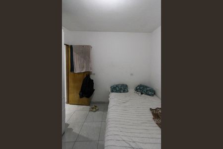 Casa à venda com 215m², 6 quartos e 1 vagaQuarto