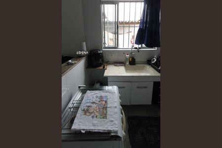 Casa à venda com 215m², 6 quartos e 1 vagaCozinha