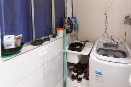 Casa à venda com 215m², 6 quartos e 1 vagaÁrea de Serviço