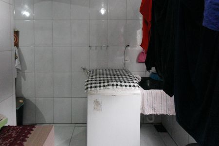 Casa à venda com 215m², 6 quartos e 1 vagaÁrea de Serviço