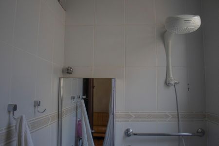 Casa à venda com 300m², 4 quartos e 1 vagaBanheiro da Suíte